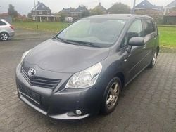 Grijs Gebruikt 2012 Toyota Verso Business Edition MPV | € 12.900 (Duur)