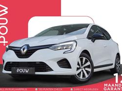 Wit Gebruikt 2023 Renault Clio V Equilibre Hatchback | € 13.950 (Goede deal)