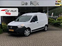 Wit Gebruikt 2016 Dacia Dokker Ambiance Van | € 5.999