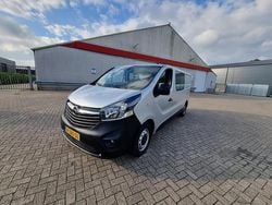 (metallic) Gebruikt 2018 Opel Vivaro Sport Van | € 10.750 (Eerlijke prijs)
