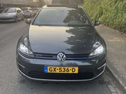 Zwart Gebruikt 2015 VW Golf VII GTE Stationwagen | € 10.000 (Goede deal)