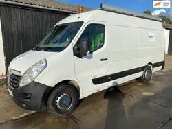 Wit Gebruikt 2015 Opel Movano Van | € 5.950