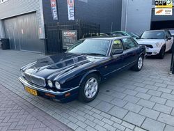 Blauw Gebruikt 1995 Jaguar XJ Sedan | € 4.999