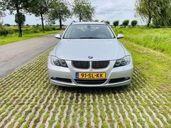 Zilver Gebruikt 2006 BMW 325 Executive Stationwagen | € 5.950 (Eerlijke prijs)