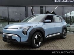 Blauw Gebruikt 2025 Kia EV3 Air SUV | € 37.790 (Eerlijke prijs)