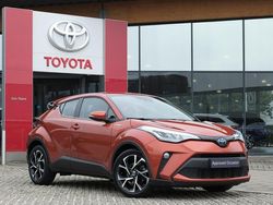 Bruin Gebruikt 2021 Toyota C-HR SUV | € 22.499 (Eerlijke prijs)