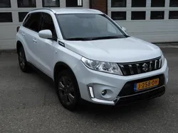 Wit Gebruikt 2020 Suzuki Vitara SUV | € 19.850 (Eerlijke prijs)