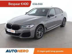 Grijs Gebruikt 2020 BMW 530e M Sport Sedan | € 36.349 (Eerlijke prijs)