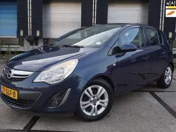 Blauw Gebruikt 2011 Opel Corsa Cosmo Hatchback | € 1.995 (Eerlijke prijs)