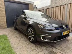 Zwart Gebruikt 2016 VW Golf VII GTE Stationwagen | € 16.750 (Iets duurder)