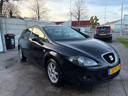 Zwart (metallic) Gebruikt 2006 Seat Leon Hatchback | € 2.995 (Goede deal)