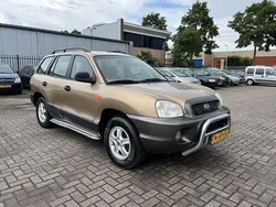 Bruin Gebruikt 2004 Hyundai Santa Fe Style SUV | € 999