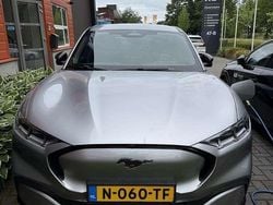 Grijs Gebruikt 2021 Ford Mustang Mach-E SUV | € 29.995 (Eerlijke prijs)