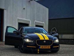 Zwart Gebruikt 2016 Jaguar XE Pure Sedan | € 7.400