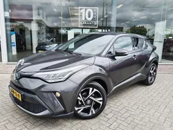 Grijs Gebruikt 2023 Toyota C-HR Style SUV | € 28.995 (Eerlijke prijs)