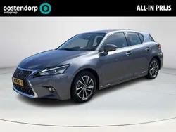 Grijs Gebruikt 2020 Lexus CT200h Hatchback | € 23.990 (Eerlijke prijs)