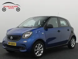 Blauw Gebruikt 2017 Smart ForFour Pure Hatchback | € 8.739 (Eerlijke prijs)