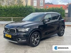 Zwart Gebruikt 2022 Volvo XC40 Inscription SUV | € 37.490 (Iets duurder)