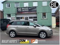 Grijs Gebruikt 2011 Peugeot 5008 GTi MPV | € 4.650 (Duur)