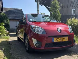 Rood Gebruikt 2010 Renault Twingo Authentique Hatchback | € 2.650 (Eerlijke prijs)