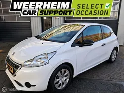 Wit Gebruikt 2014 Peugeot 208 Access Hatchback | € 4.700 (Goede deal)