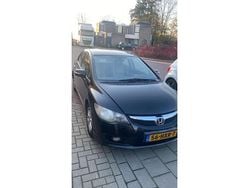 Zwart (metallic) Gebruikt 2009 Honda Civic Hybrid Sedan | € 2.995 (Eerlijke prijs)