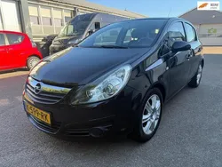Zwart Gebruikt 2008 Opel Corsa Essentia Hatchback | € 1.750 (Eerlijke prijs)