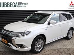 Wit Gebruikt 2019 Mitsubishi Outlander Intense SUV | € 19.995 (Eerlijke prijs)