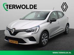 Grijs Gebruikt 2023 Renault Clio V Equilibre Hatchback | € 16.840