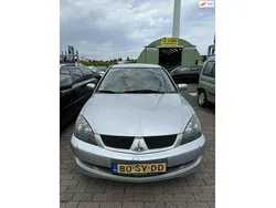 Grijs Gebruikt 2006 Mitsubishi Lancer Intense Stationwagen | € 1.000 (Eerlijke prijs)