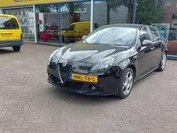 Zwart Gebruikt 2017 Alfa Romeo Giulietta Hatchback | € 12.500 (Goede deal)