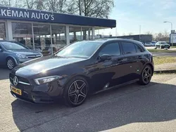 Zwart Gebruikt 2020 Mercedes A180 Business Hatchback | € 25.950 (Iets duurder)