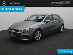 Grijs Gebruikt 2020 Mercedes A160 Business Hatchback | € 22.945 (Eerlijke prijs)