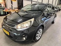 Zwart Gebruikt 2012 Kia Rio 2 Hatchback | € 3.999 (Goede deal)