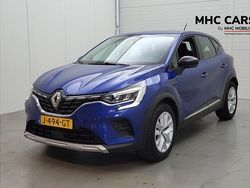 Blauw, metallic lak Gebruikt 2020 Renault Captur Zen SUV | € 14.400 (Goede deal)