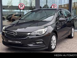 Zwart Gebruikt 2016 Opel Astra Edition Stationwagen | € 10.745 (Eerlijke prijs)