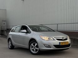 Grijs Gebruikt 2011 Opel Astra Edition Stationwagen | € 6.499 (Eerlijke prijs)