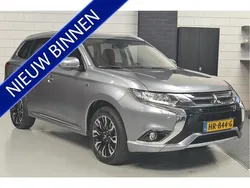 Grijs Gebruikt 2015 Mitsubishi Outlander Edition SUV | € 15.950 (Eerlijke prijs)