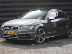 Grijs, metallic lak Gebruikt 2014 Audi S3 Proline Hatchback | € 18.950 (Eerlijke prijs)