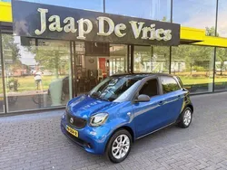Blauw Gebruikt 2017 Smart ForFour Passion Hatchback | € 7.450 (Eerlijke prijs)