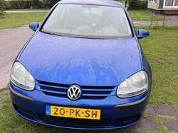 Blauw Gebruikt 2004 VW Golf IV Coupé | € 1.200