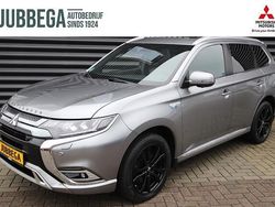 Grijs Gebruikt 2021 Mitsubishi Outlander Instyle SUV | € 27.695 (Eerlijke prijs)