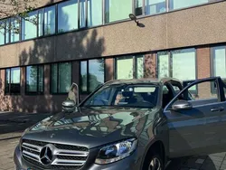 Grijs Gebruikt 2018 Mercedes GLC350 Business Stationwagen | € 26.000 (Goede deal)