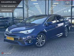 Blauw Gebruikt 2016 Toyota Avensis Sedan | € 12.995 (Goede deal)