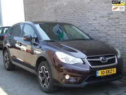 Rood, metallic lak Gebruikt 2012 Subaru XV SUV | € 10.000 (Eerlijke prijs)