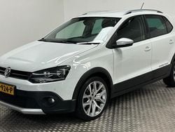 Wit Gebruikt 2016 VW Polo Cross Hatchback | € 11.250 (Eerlijke prijs)
