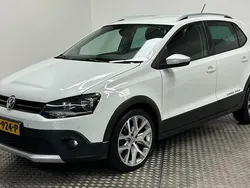 Wit Gebruikt 2016 VW Polo Cross Hatchback | € 11.250 (Eerlijke prijs)