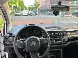 Wit Gebruikt 2013 VW up! Move Hatchback | € 3.999 (Eerlijke prijs)