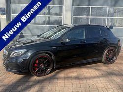 Zwart, metallic lak Gebruikt 2015 Mercedes GLA45 AMG AMG SUV | € 26.500