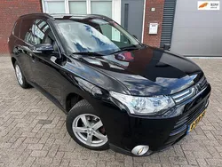 Zwart Gebruikt 2014 Mitsubishi Outlander Intense SUV | € 10.999 (Super prijs)